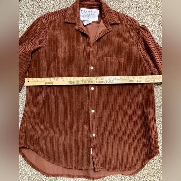 Moving Sale-Frank & Eileen Rust Button Down Shirt - Picture 7 of 10